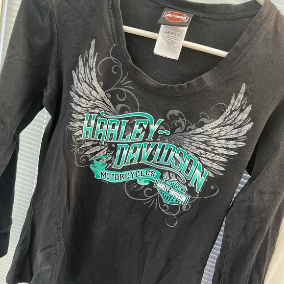 Harley-Davidson Black Long Sleeve Tee with Graphic Design - Picture 2 of 4